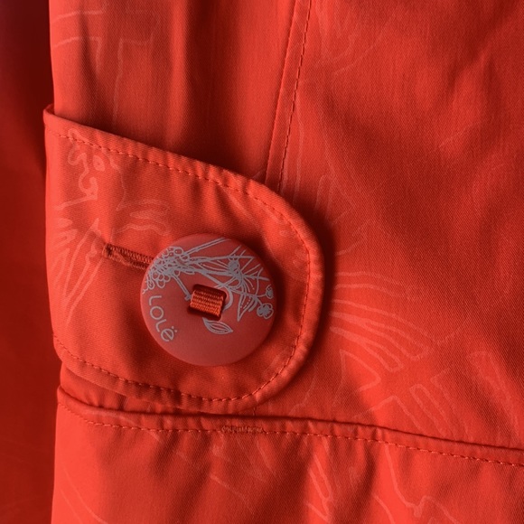 Woman’s small Lole rain coat - Picture 2 of 7